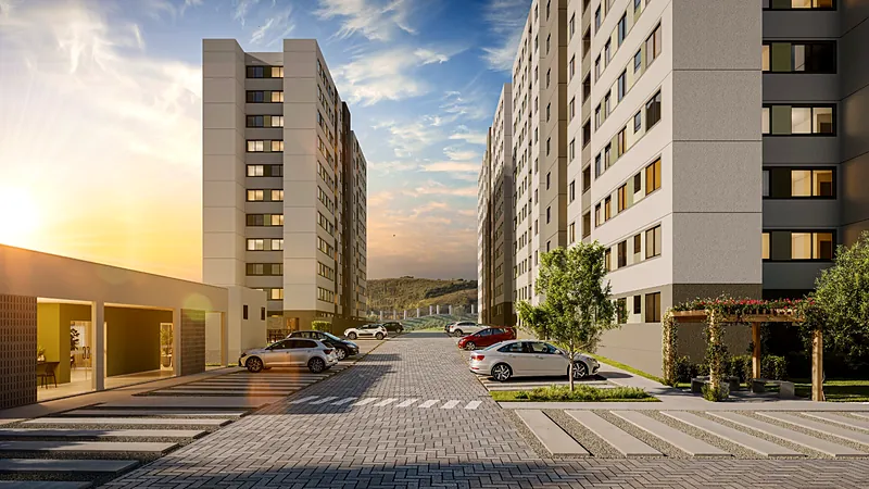 Rua interna do Porto Atacama com as torres e o estacionamento